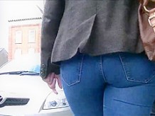 Candid ass in jeans