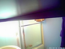 _bbw_redhead_amateur_stepmom_caught_on_shower_hidden_cam