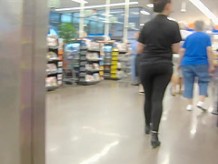 Cutie with a booty (Candid)