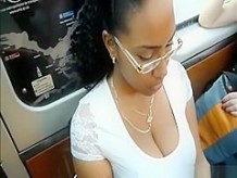 Enorme Tits Downblouse