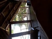 Sophie Petite POV playa amateur mexicana