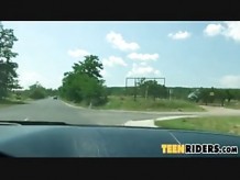 Autostopistas cachondos montan un show_0011