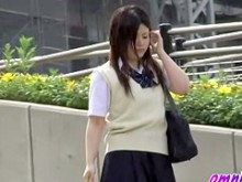 Colegialas calientes japonesas pierden los pantalones por culpa de los tiburones