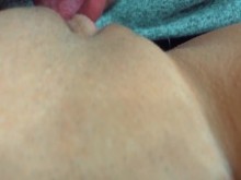 ¡Mi coño palpita cuando me hace llegar al orgasmo con su boca caliente! Lil Lucas