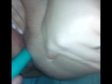 jugando con esposa con vibrador