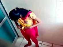 Bangla desi Dhaka Hostel Girls Cámara oculta en el baño HQ