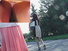 Upskirt superlativamente buena de primer plano descargado de bragas blancas