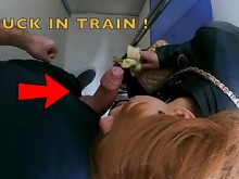 ¡Nymphomaniac, esposa casada, chupa un tipo desconocido en tren!