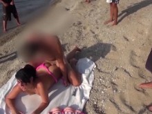 ¡Cum Fiesta en la playa! ¡Mi culo está ahí para todos!