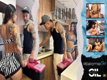 Latina Milf folla con el fontanero joven como pago por sus servicios Salomé Gil