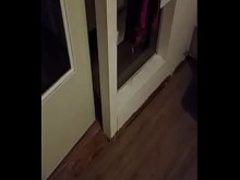 Novia atrapada jugando