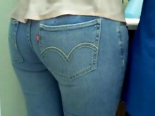 Booty en el lugar de trabajo 8