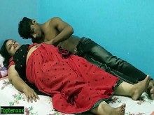 ¡Indian Hot Bhabhi y su hermanastro de sexo de medianoche! Sexo caliente indio