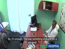 Fakehospital Doctor La broma llama a su enfermera sexy con grandes tetas y luego la folla
