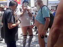 Acción en Dore Alley