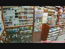 Babe europeo POV filmado en Spycam