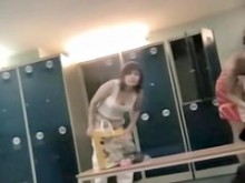 Rubio amateur en toda su belleza desnuda en el