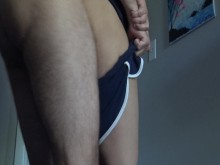 Papá contrató a una prostituta como niñera para que pueda follarla por toda la casa