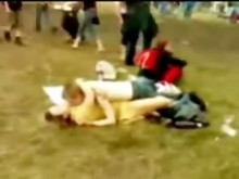 El video de sexo gratis muestra a dos amantes haciendo amor