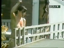 Amigas tetonas tomando el sol en sus zonas íntimas