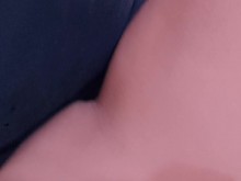 Tijeras lesbianas, frotando coños con una amiga y llegando al orgasmo porno casero