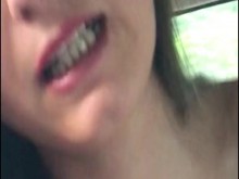 Montó mi consolador en el asiento trasero del Uber