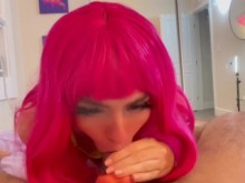 Lección de besos con lengua para Stepsis (usando una polla)