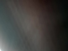 El juguete nuevo se sintió tan bien que casi me rompo de un solo golpe.