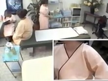 Perfecta puta Jap disfruta de un masaje caliente en un