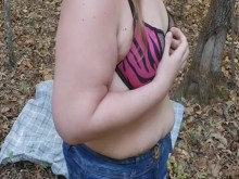 Autumn forest fun bbw se da orgasmos temblorosos en solitario