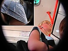 ¡Veo el culo hasta la mini enagua!