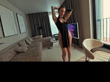 Después de dejar el club goteando y desesperado por una polla