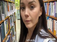 Esa chica nerd que conocí en la biblioteca resultó ser una putita a la que le gusta el sabor del esperma.