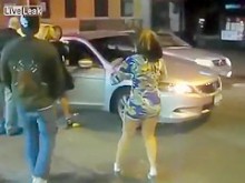 Pelea callejera con la señorita bootylicious