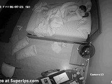 Ipcam adolescentes americanos follan en la cama de sus padres (18+)
