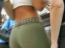 Increíble calle franca con algunas chicas hermosas