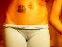 Estrella webcam con increíble cameltoe en primer plano