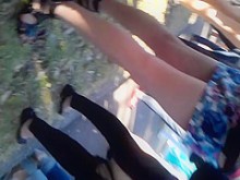 ### desesperada bailando en fila mujer