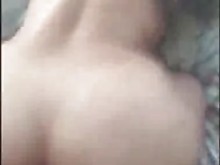Milf de tetas grandes haciendo vídeo porno por primera vez Interracial